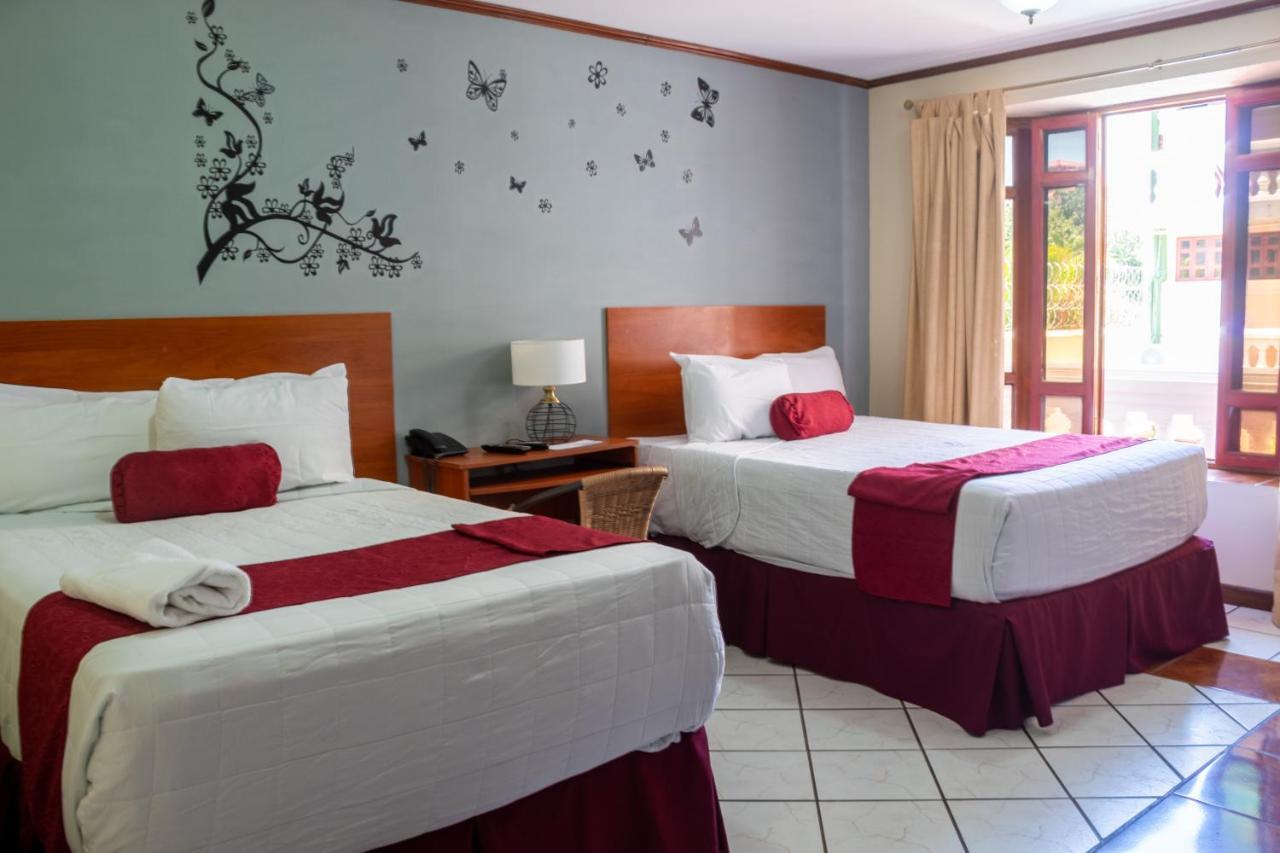 Hotel Fotherhouse San Salvador Exterior foto