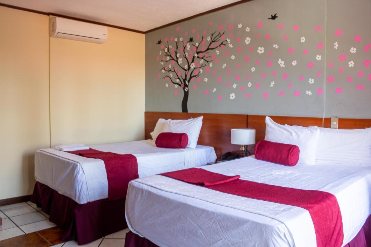 Hotel Fotherhouse San Salvador Exterior foto