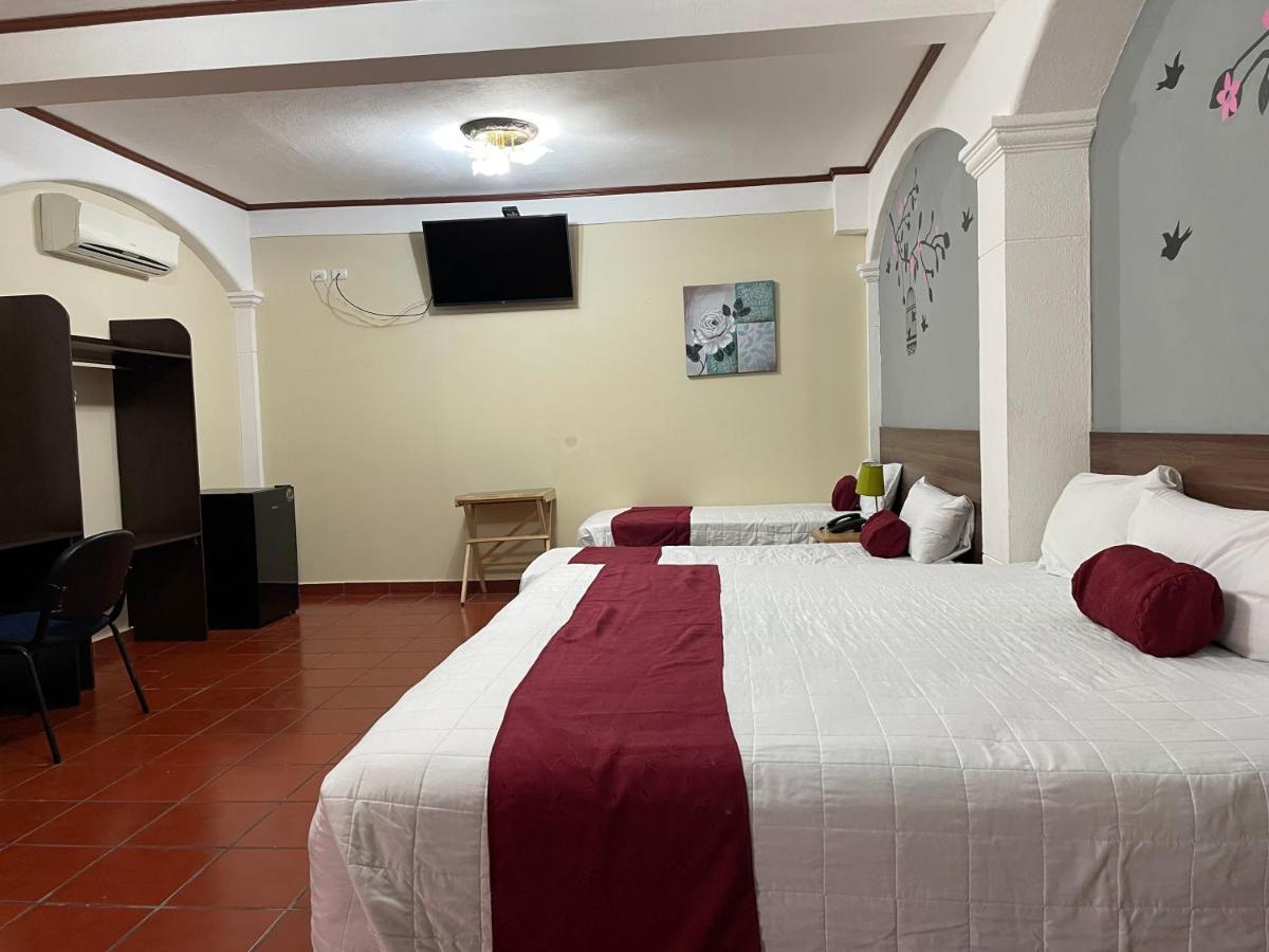 Hotel Fotherhouse San Salvador Exterior foto