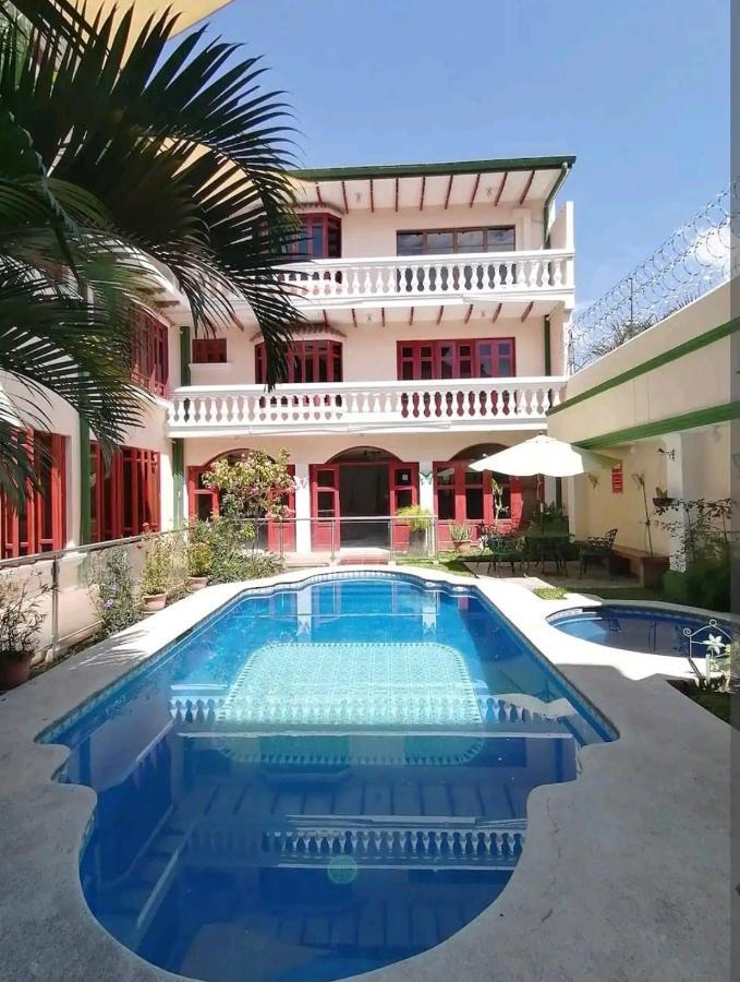 Hotel Fotherhouse San Salvador Exterior foto